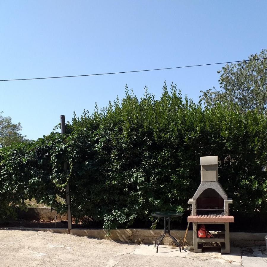 ביוגראד נה מורו Apartments Jelicic מראה חיצוני תמונה