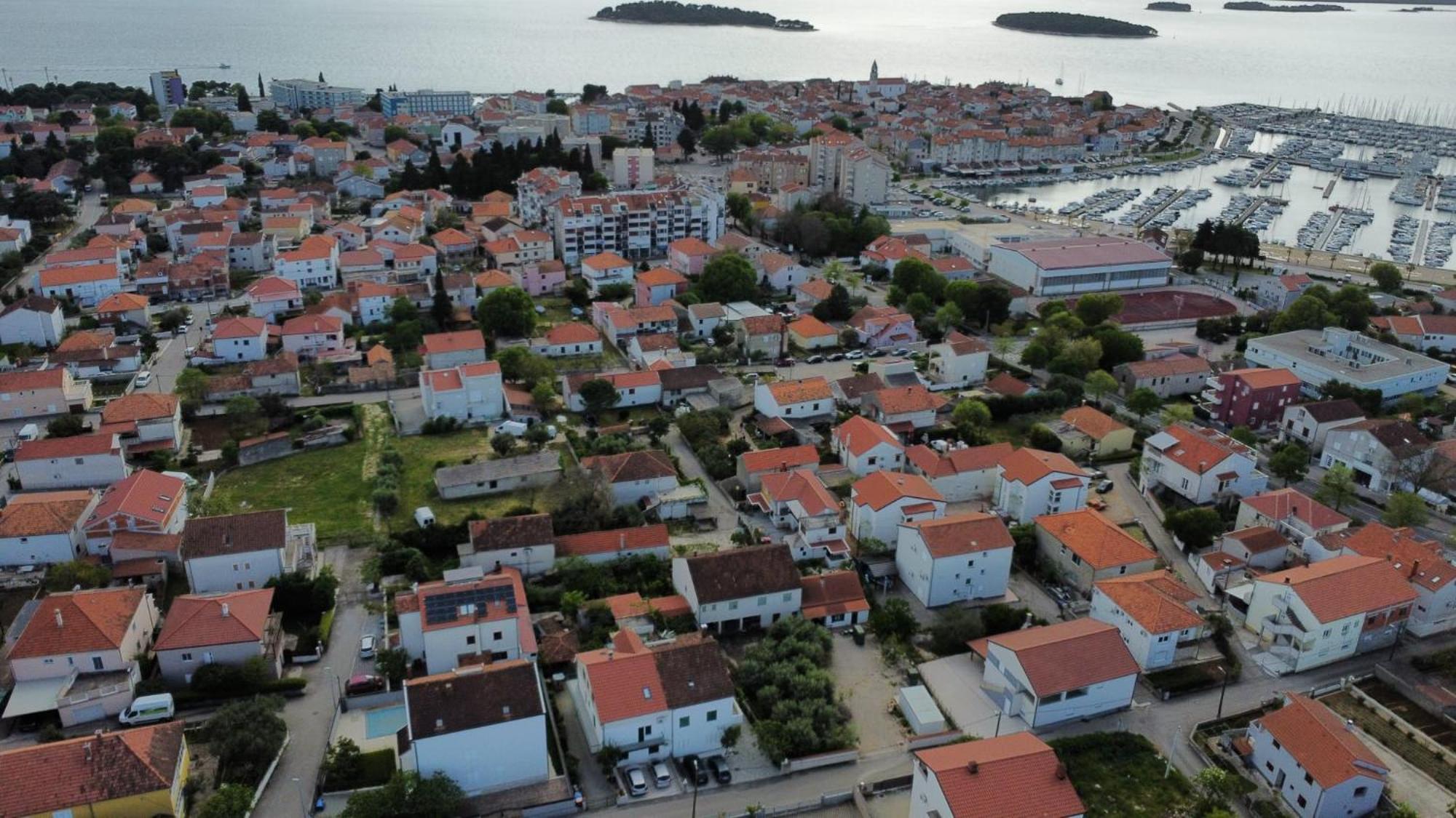 ביוגראד נה מורו Apartments Jelicic מראה חיצוני תמונה