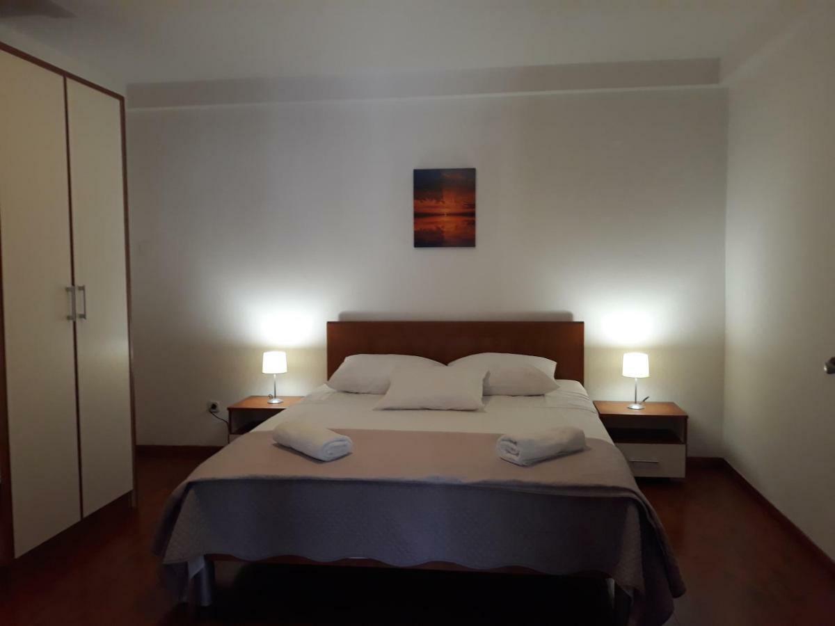 ביוגראד נה מורו Apartments Jelicic מראה חיצוני תמונה